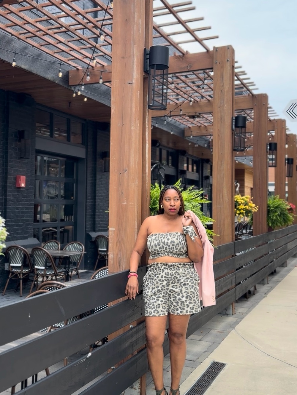 Women’s Leopard Print Two-Piece Set - Gray
